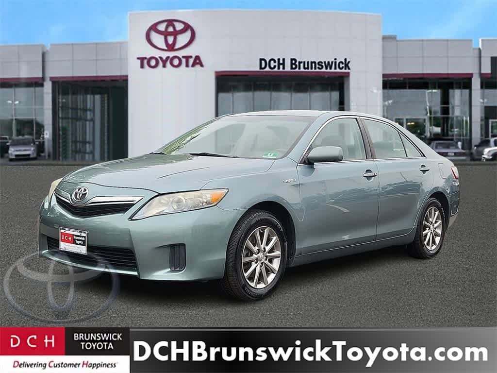 Thumbnail: 2011 Toyota Camry - 1