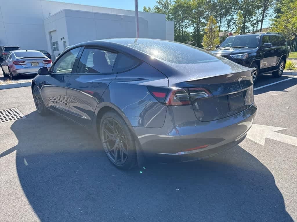 Thumbnail: 2023 Tesla Model 3 - 4