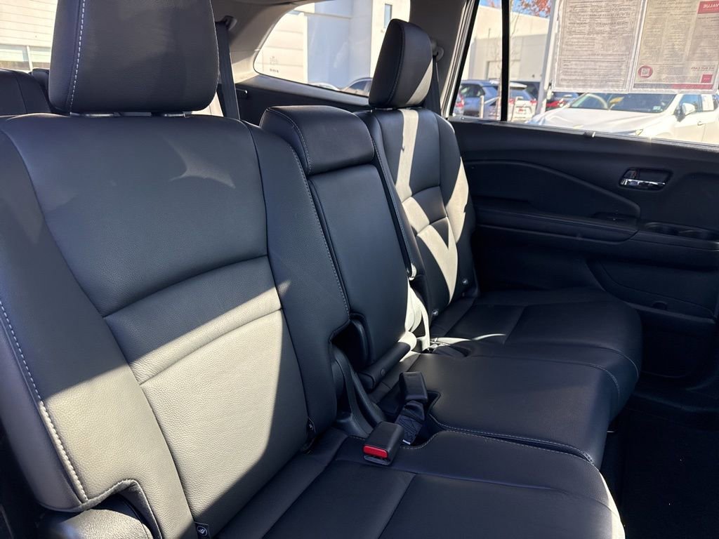 Thumbnail: 2021 Honda Pilot - 21