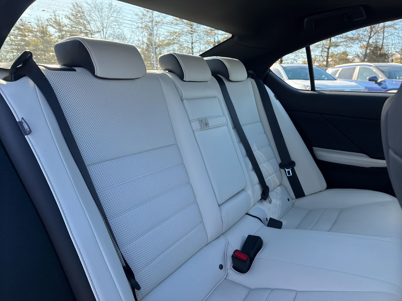 Thumbnail: 2023 Lexus IS - 21