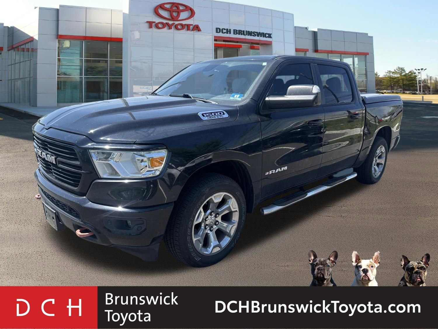 2020 RAM 1500 Big Horn/Lone Star 4x4 Crew Cab 5'7's photo