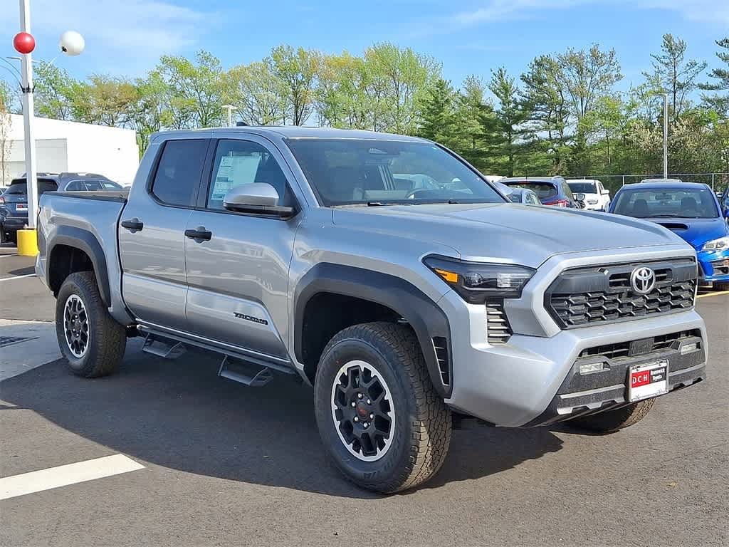 2025 Toyota Tacoma TRD Off-Road 3
