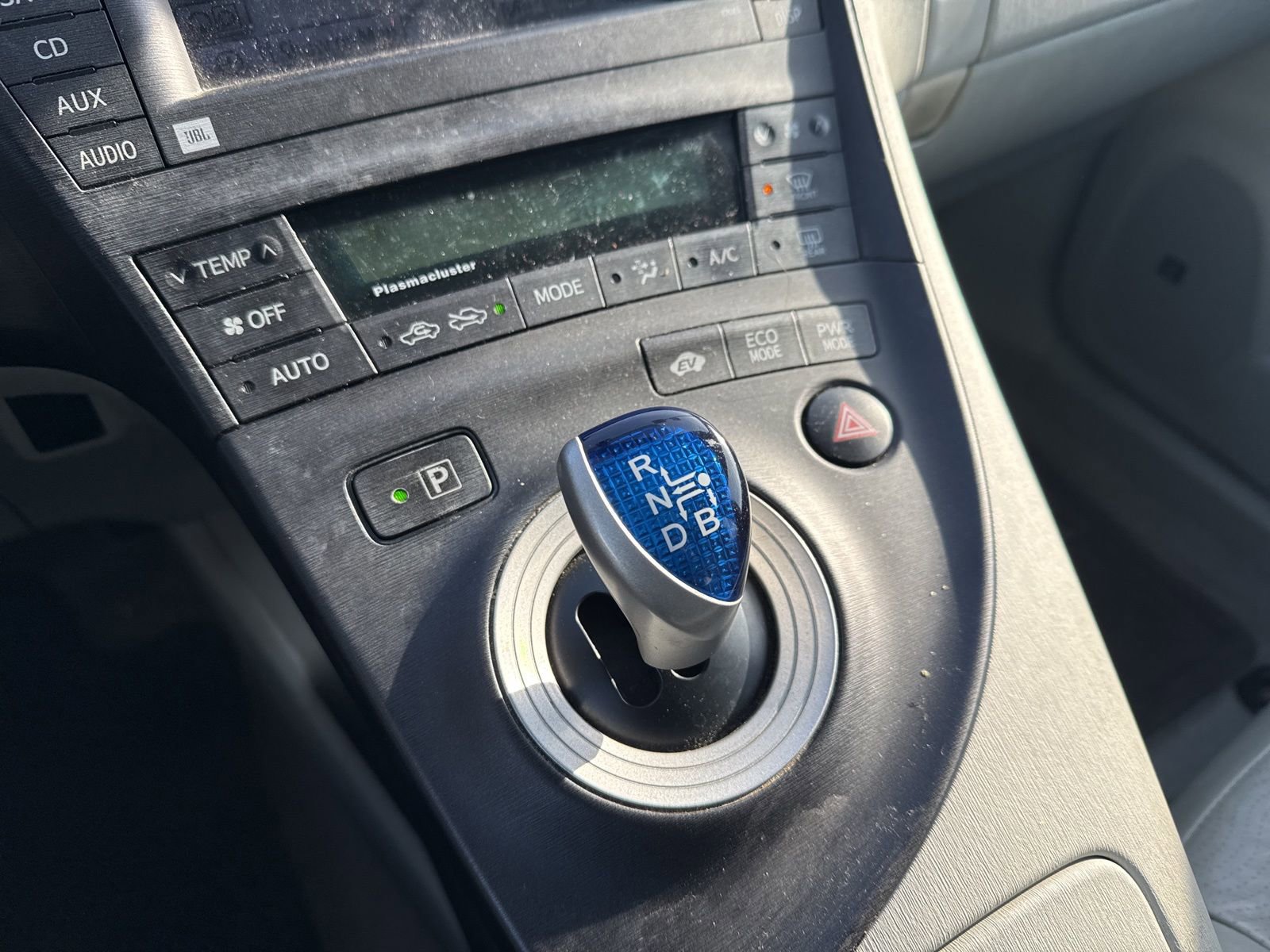 Thumbnail: 2010 Toyota Prius - 23