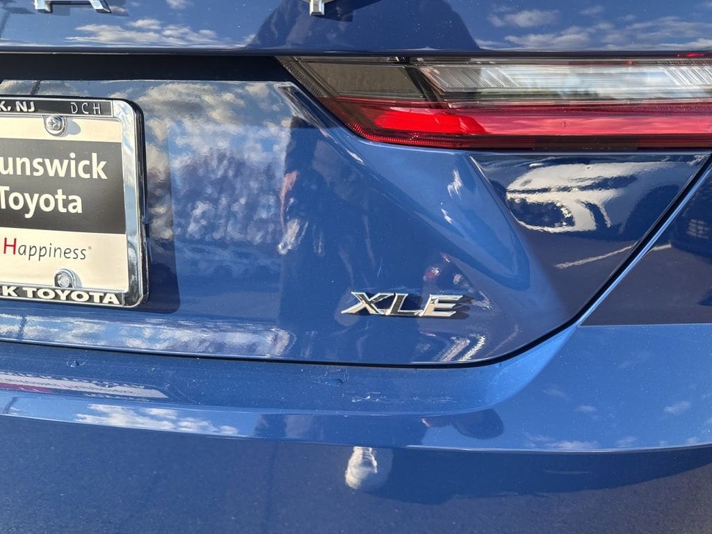 Thumbnail: 2026 Toyota Camry - 7