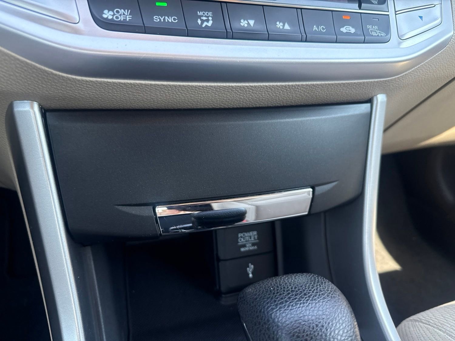 Thumbnail: 2015 Honda Accord - 28