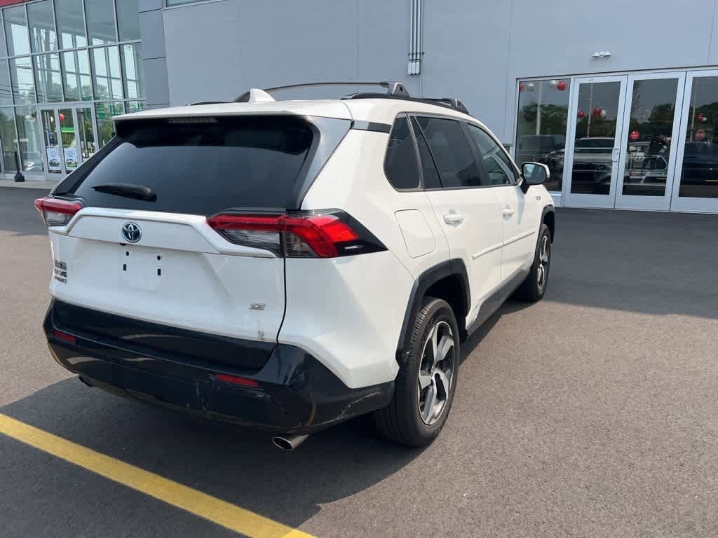 2024 Toyota RAV4 Prime SE 3