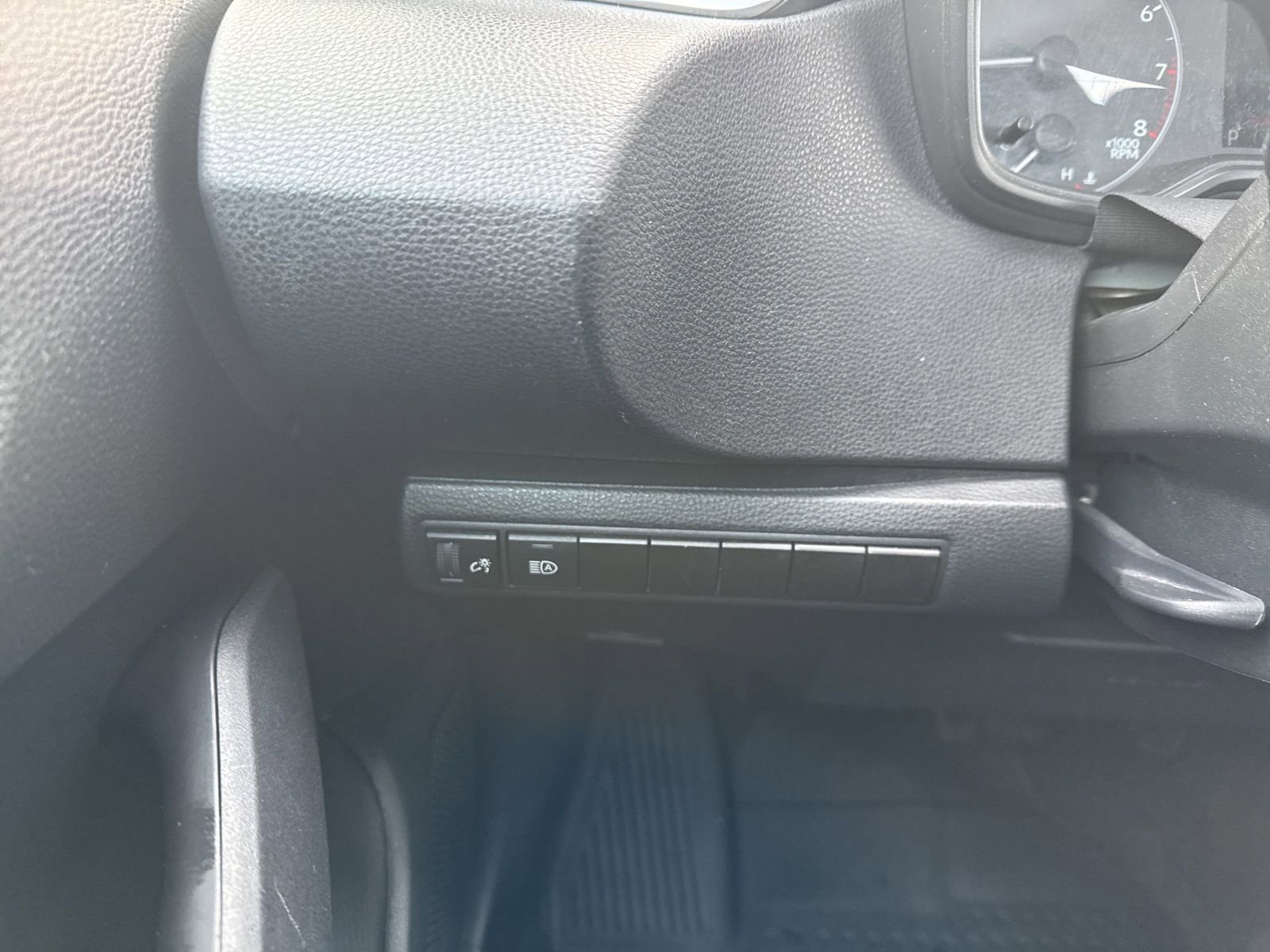 Thumbnail: 2023 Toyota Corolla - 29