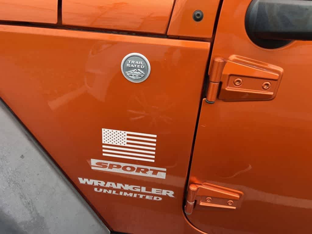 Thumbnail: 2011 Jeep Wrangler - 19