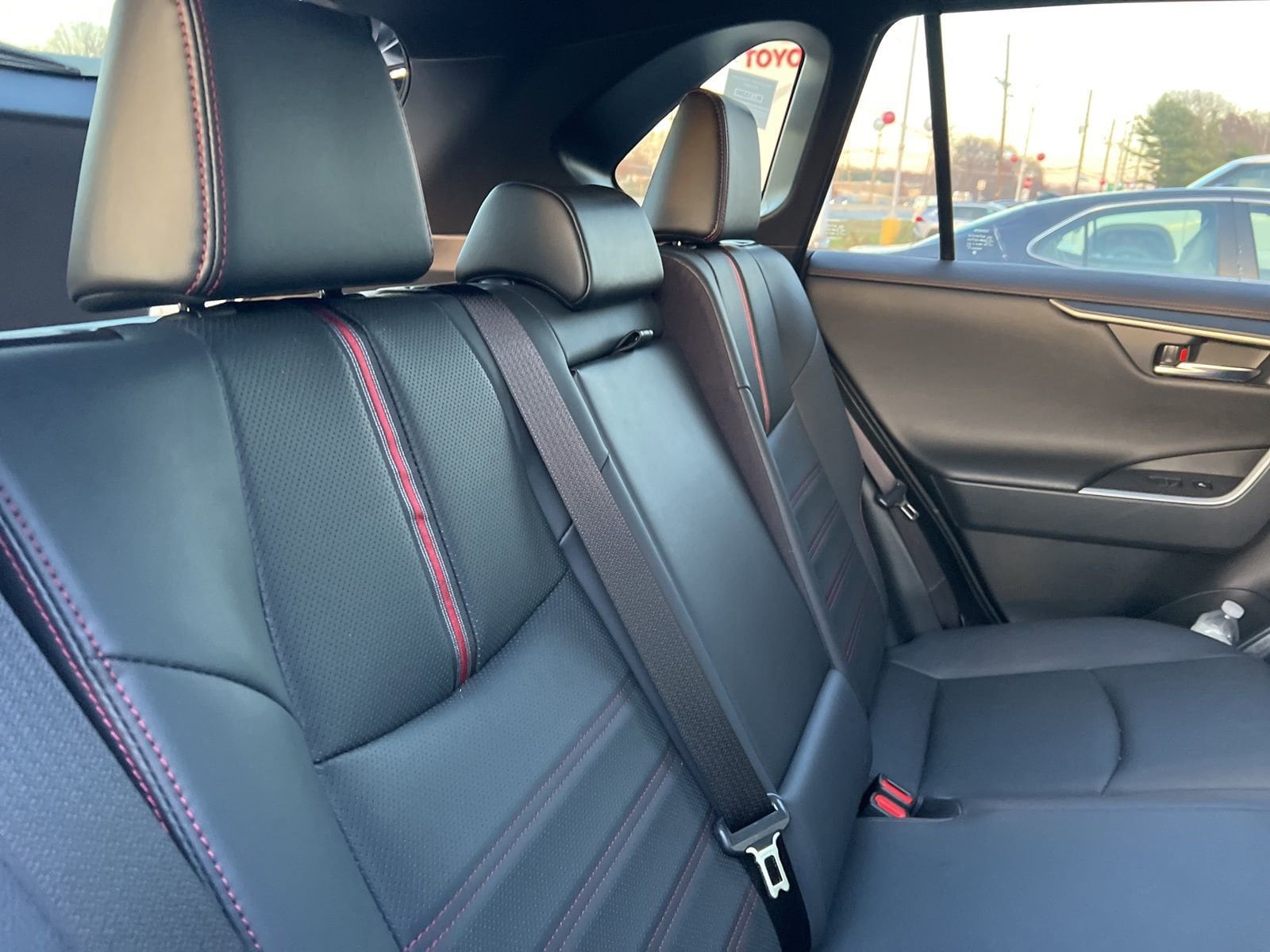 Thumbnail: 2023 Toyota RAV4 - 18