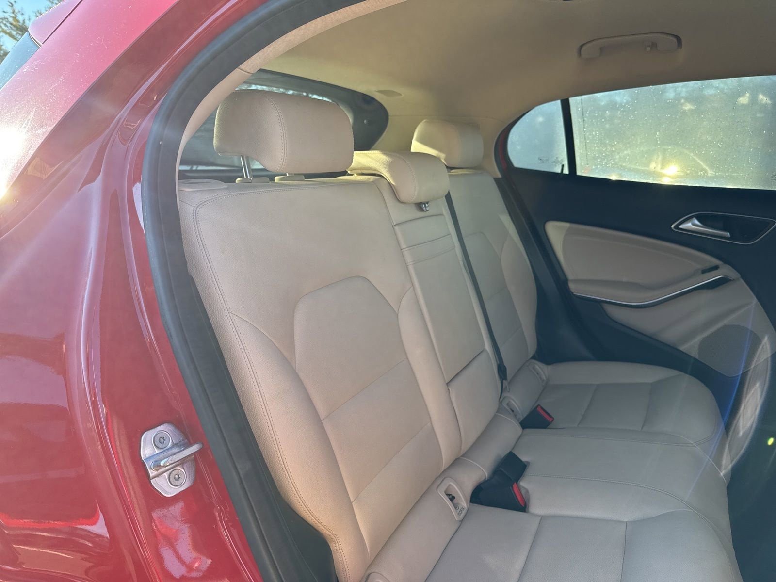 Thumbnail: 2018 Mercedes-Benz GLA - 21