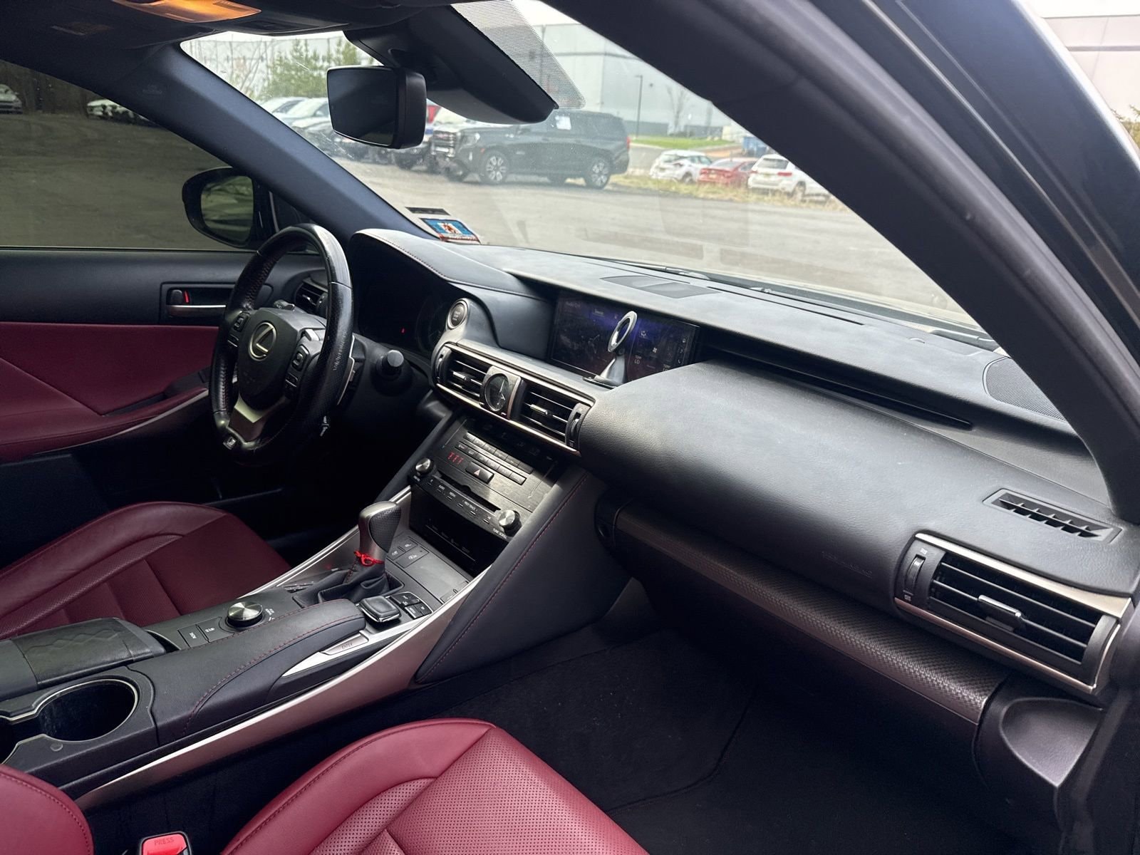 Thumbnail: 2017 Lexus IS - 22