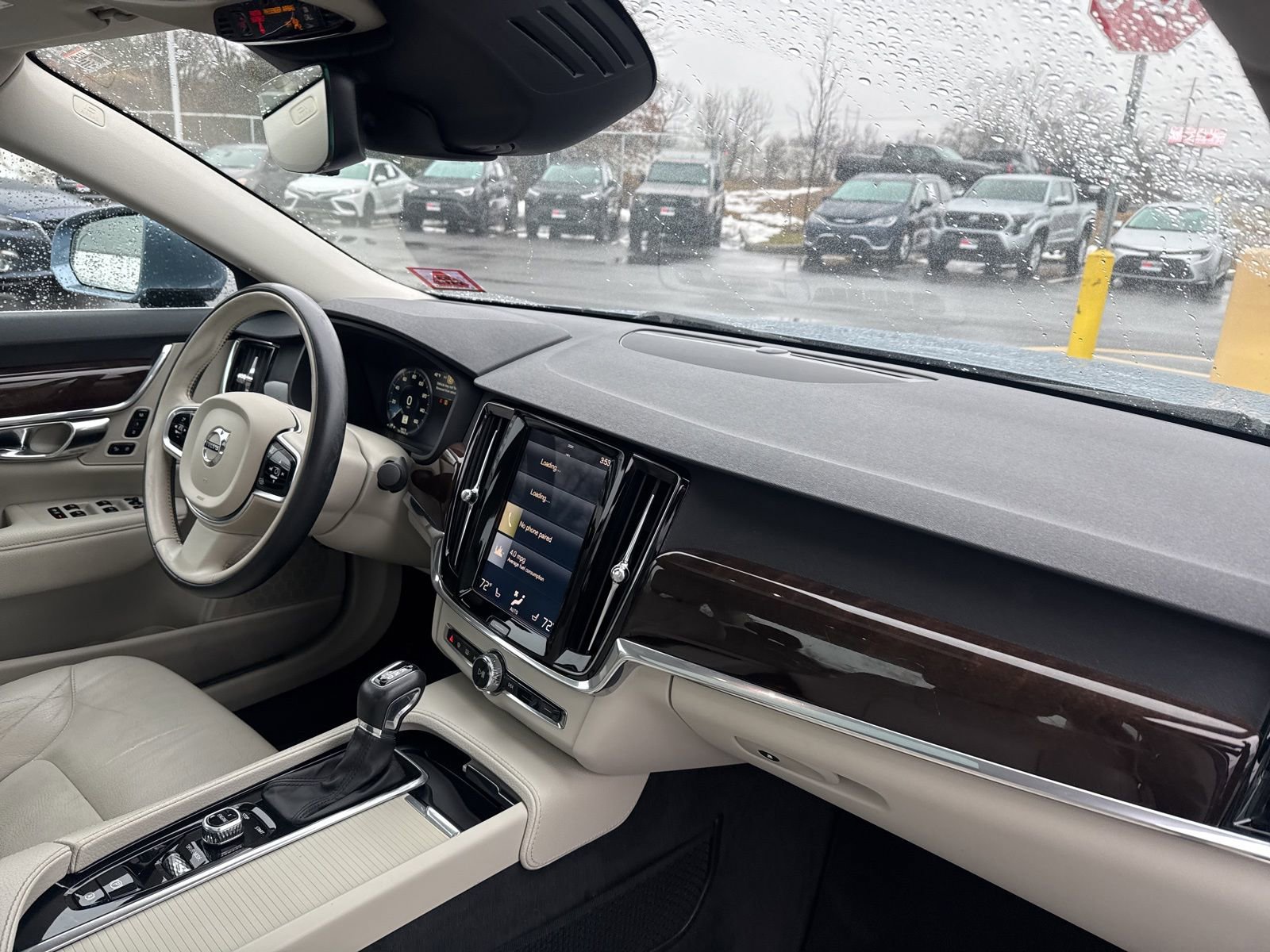 Thumbnail: 2017 Volvo S90 - 21