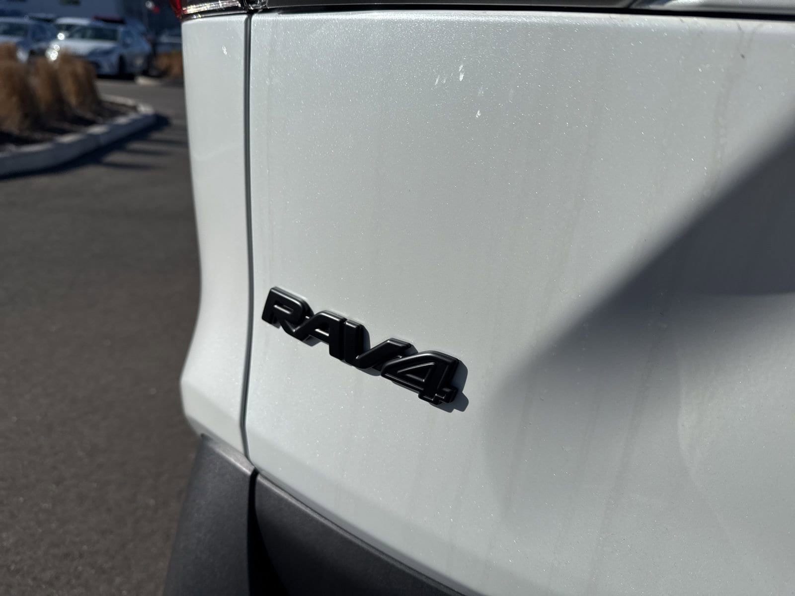 Thumbnail: 2025 Toyota RAV4 - 7