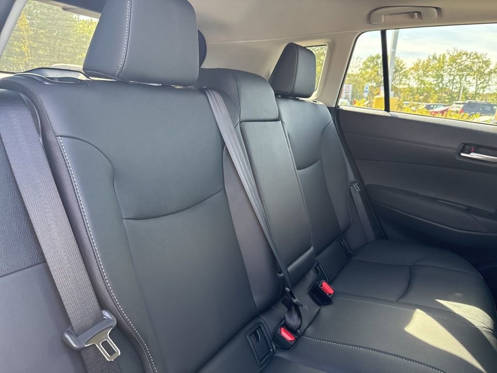 Thumbnail: 2026 Toyota Corolla Cross - 14