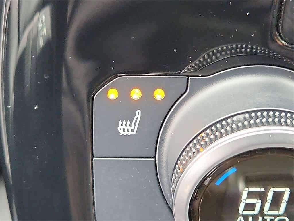 Thumbnail: 2021 Toyota Highlander - 30