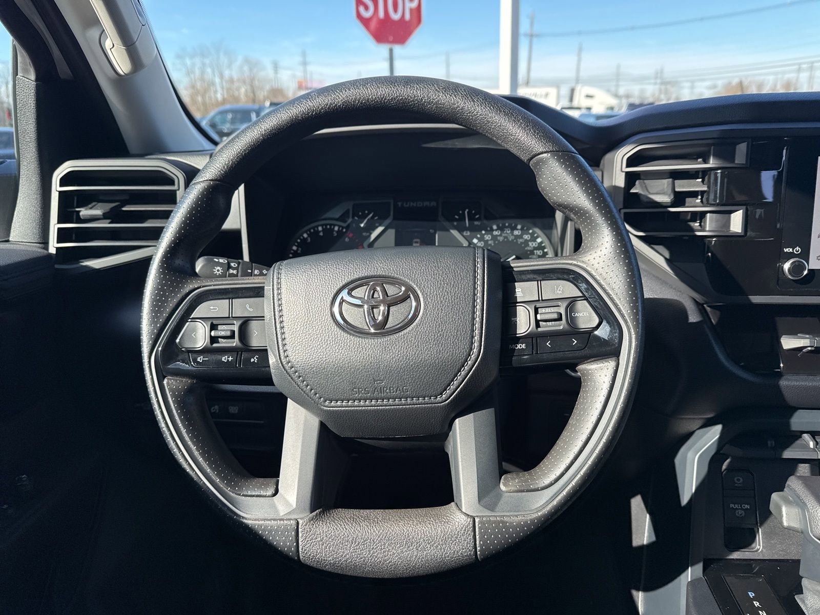 Thumbnail: 2024 Toyota Tundra - 21