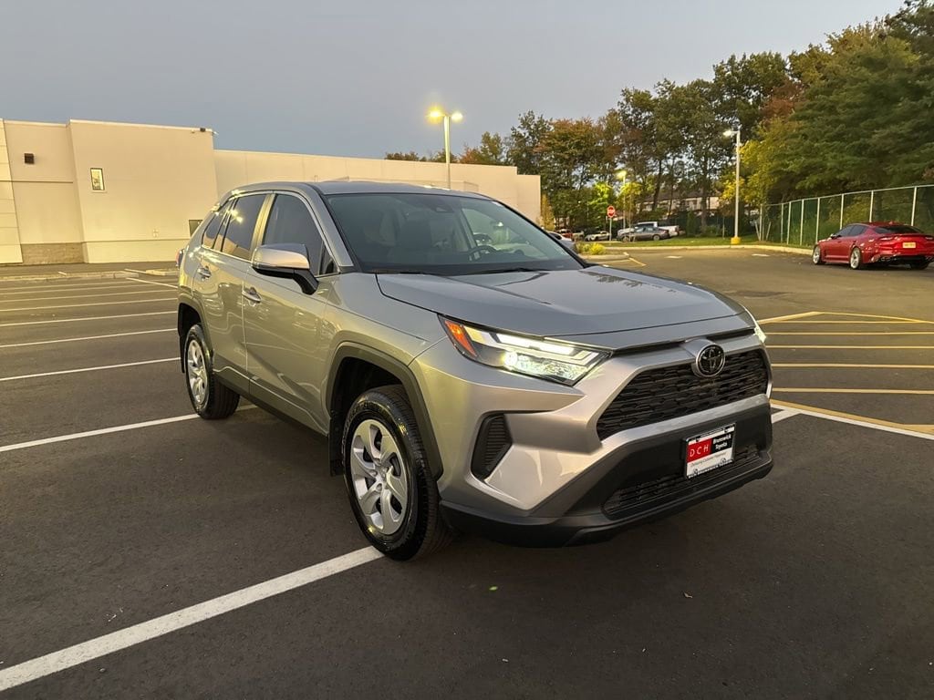 Thumbnail: 2024 Toyota RAV4 - 3