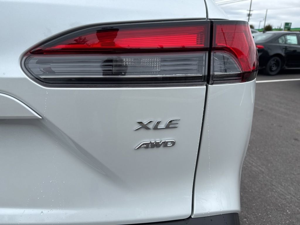 Thumbnail: 2026 Toyota Corolla Cross - 7