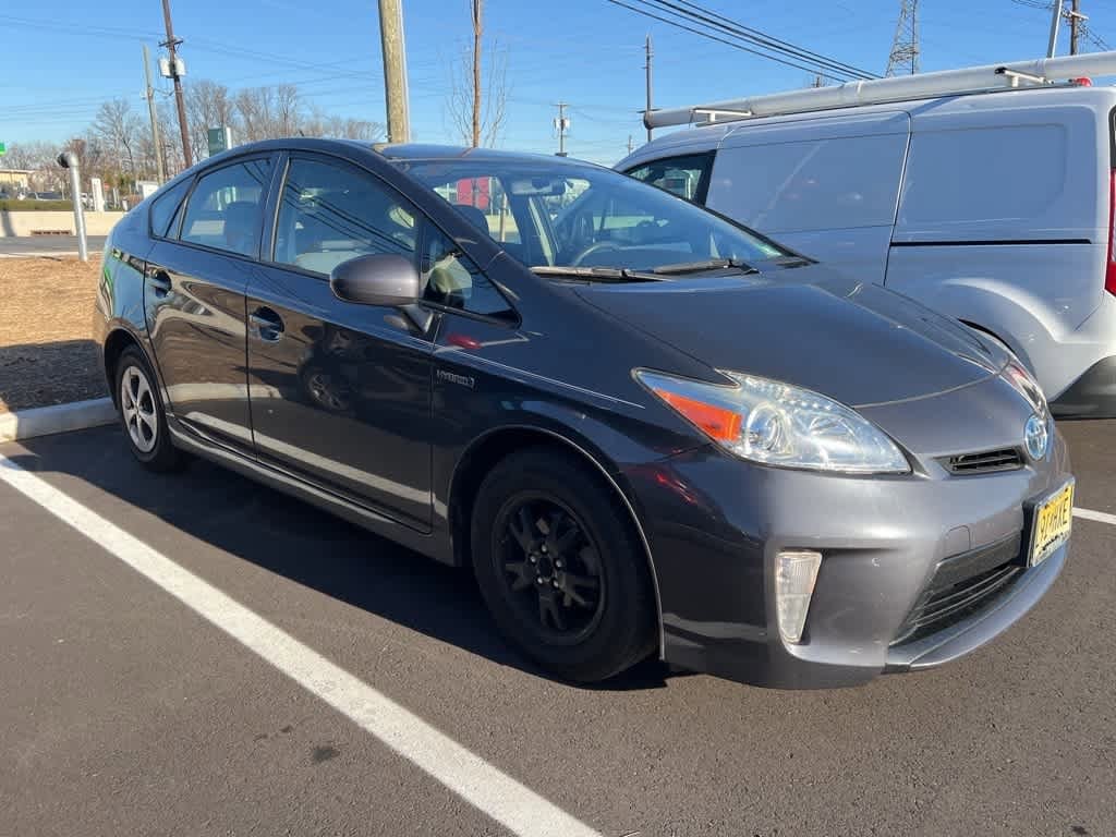 Used 2014 Toyota Prius Three with VIN JTDKN3DU8E0360133 for sale in North Brunswick, NJ