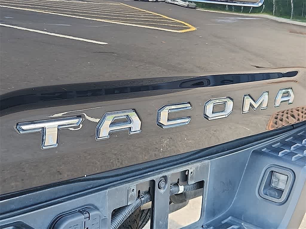 Thumbnail: 2022 Toyota Tacoma - 35