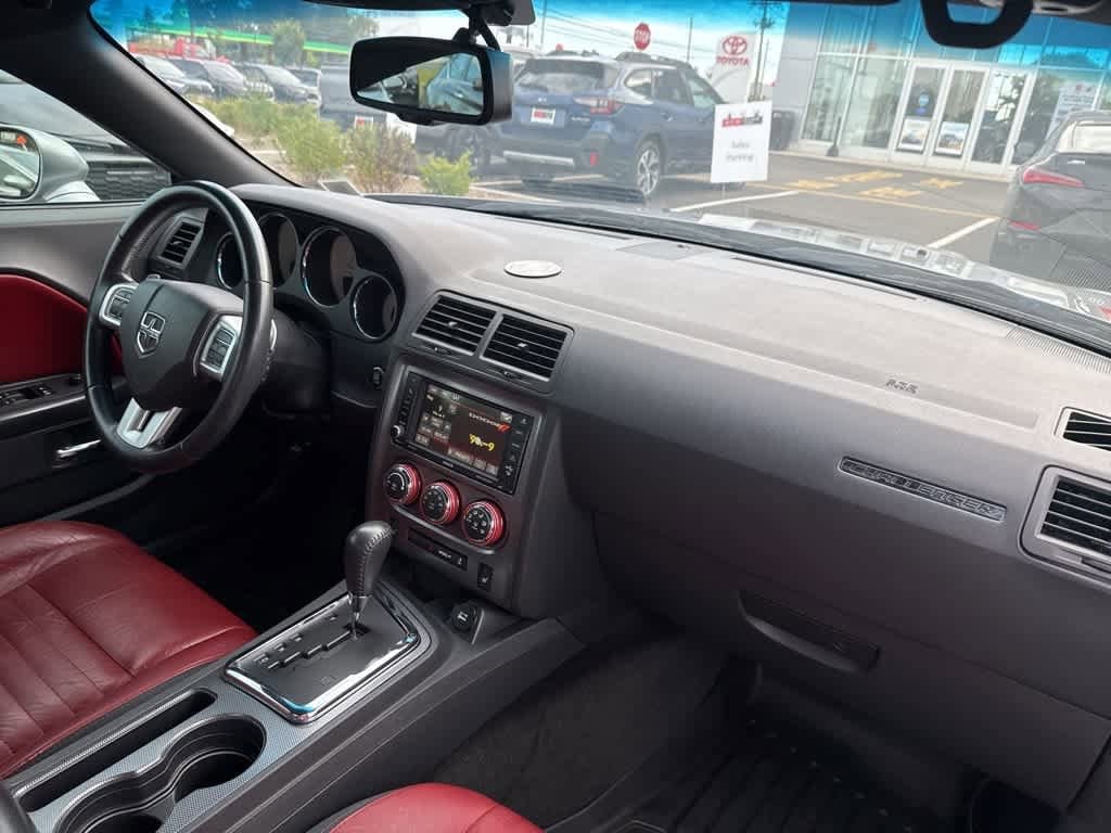 Thumbnail: 2014 Dodge Challenger - 19