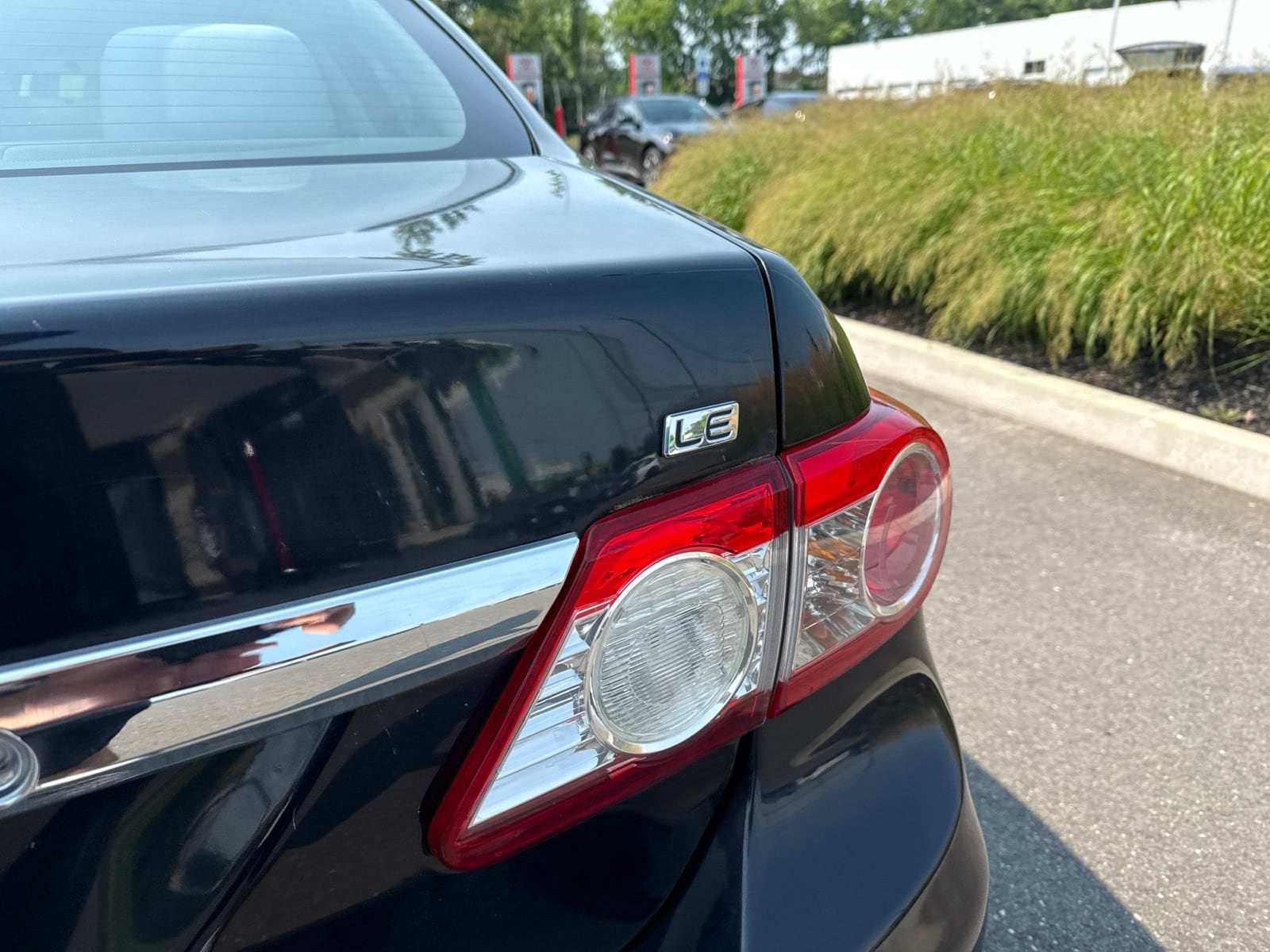 Thumbnail: 2011 Toyota Corolla - 16