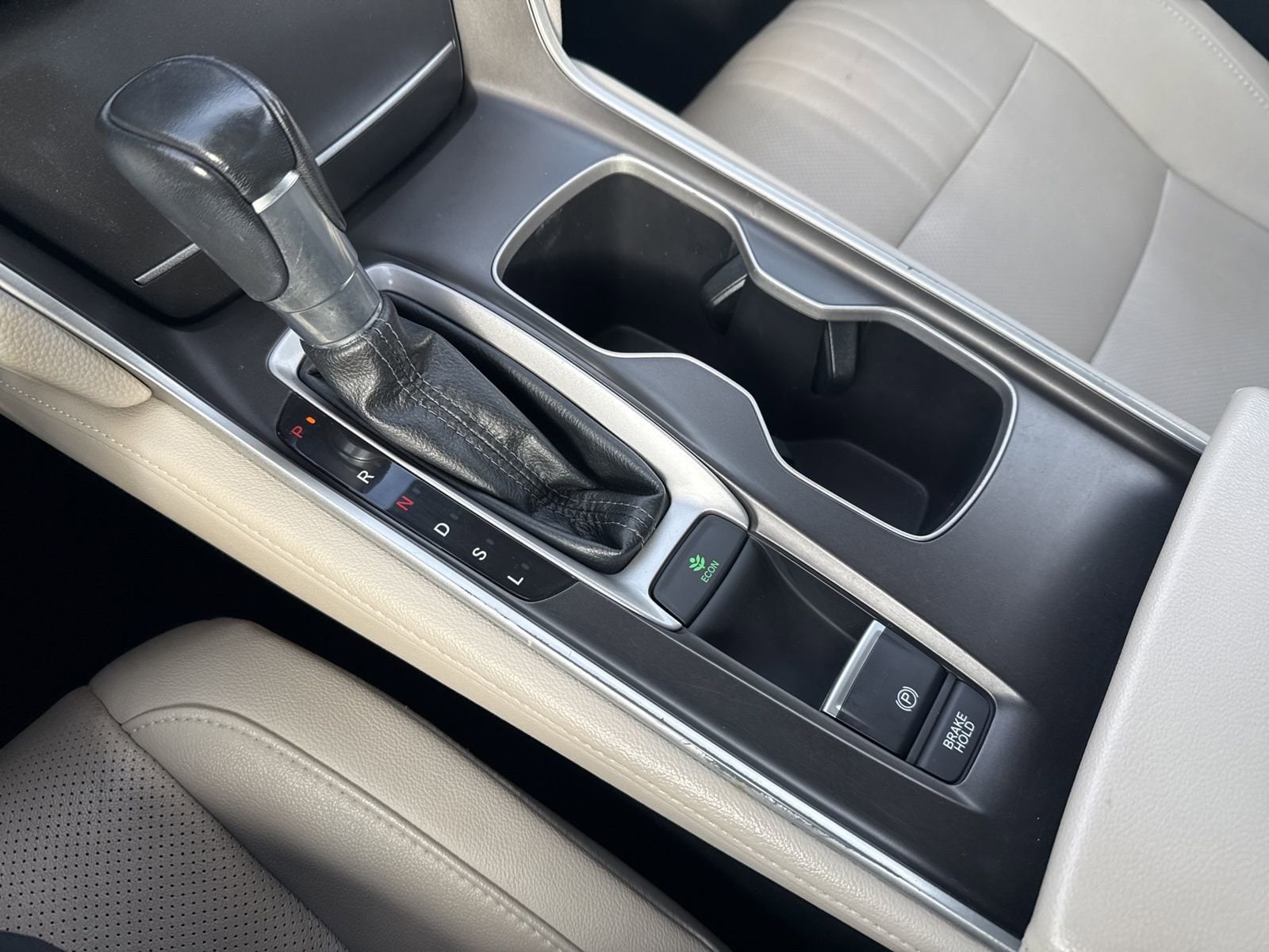 Thumbnail: 2019 Honda Accord - 28