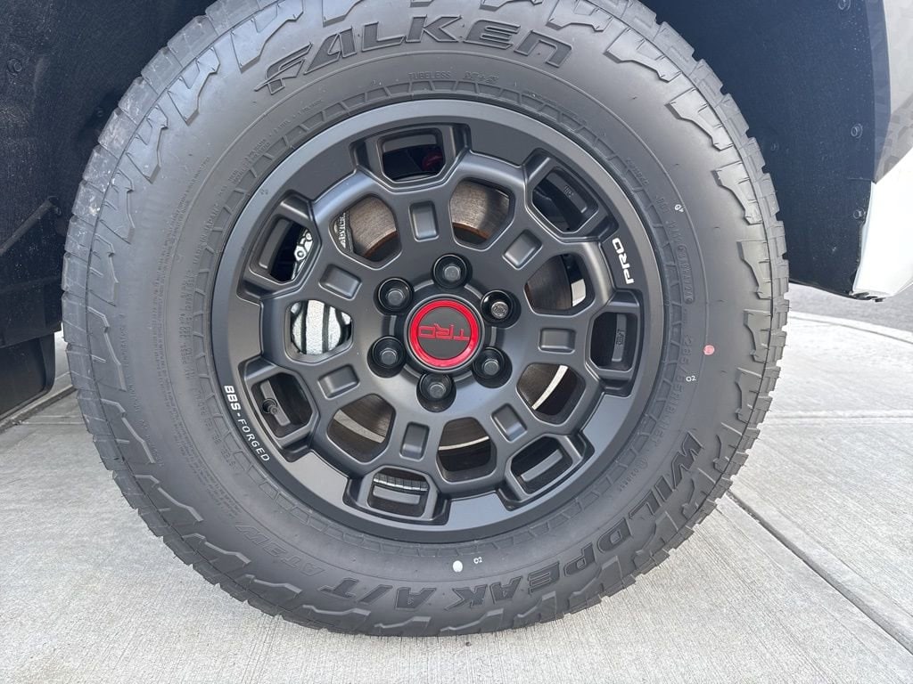 Thumbnail: 2025 Toyota Tundra - 4