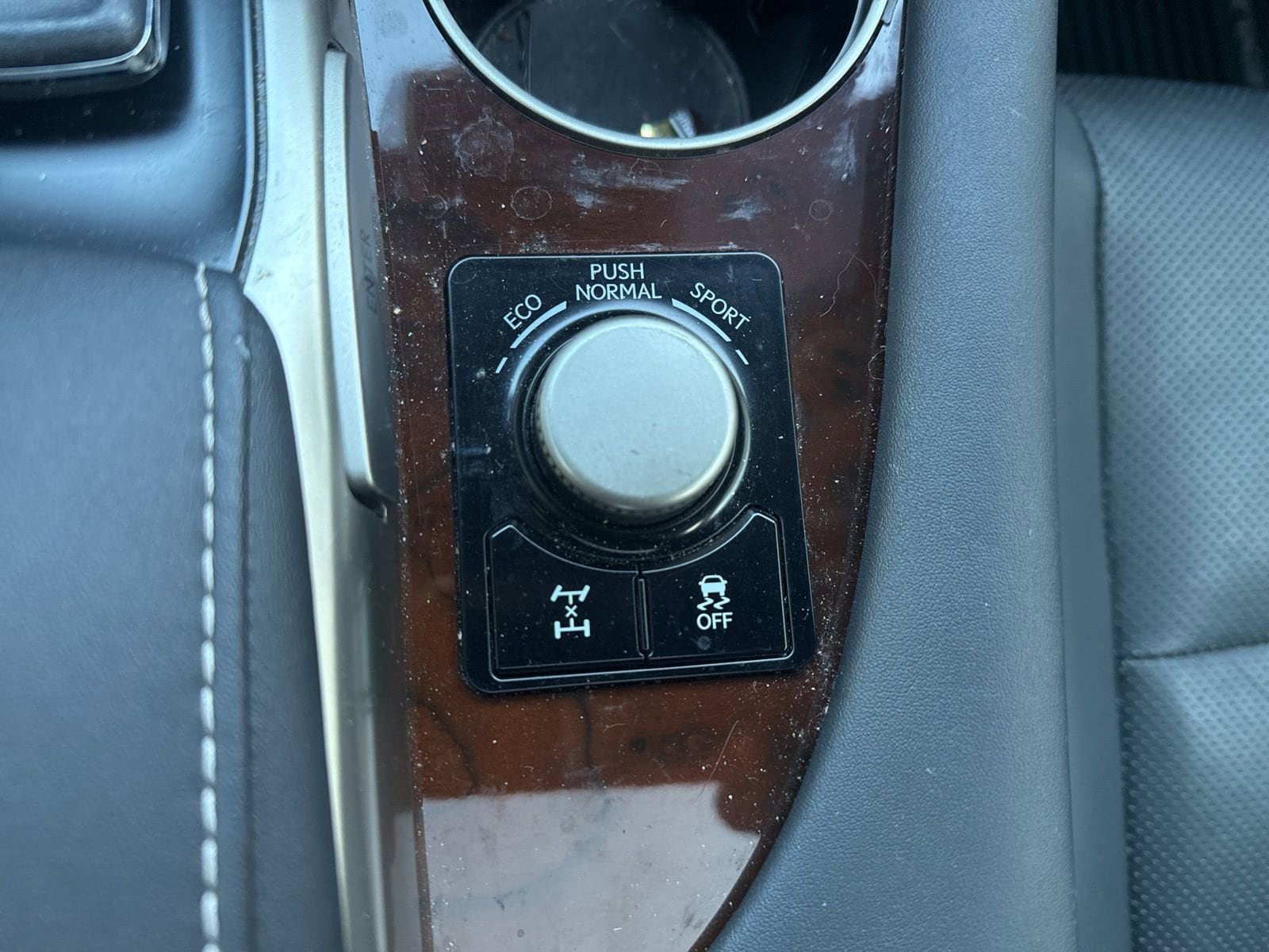 Thumbnail: 2018 Lexus RX - 30