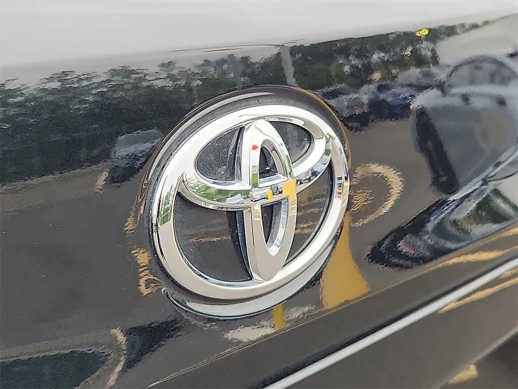 Thumbnail: 2022 Toyota Corolla Cross - 30