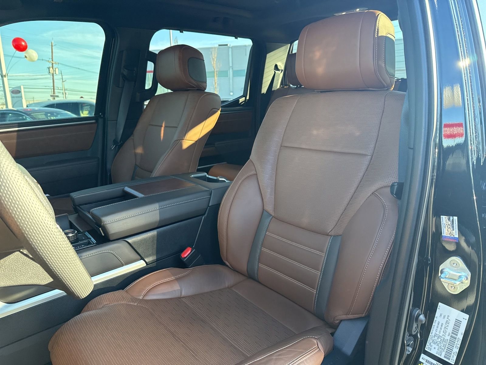 Thumbnail: 2024 Toyota Tundra - 18