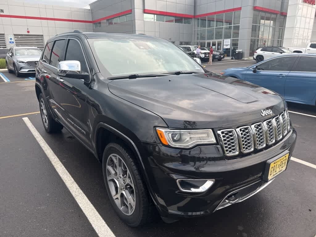 2019 Jeep Grand Cherokee Overland photo 2