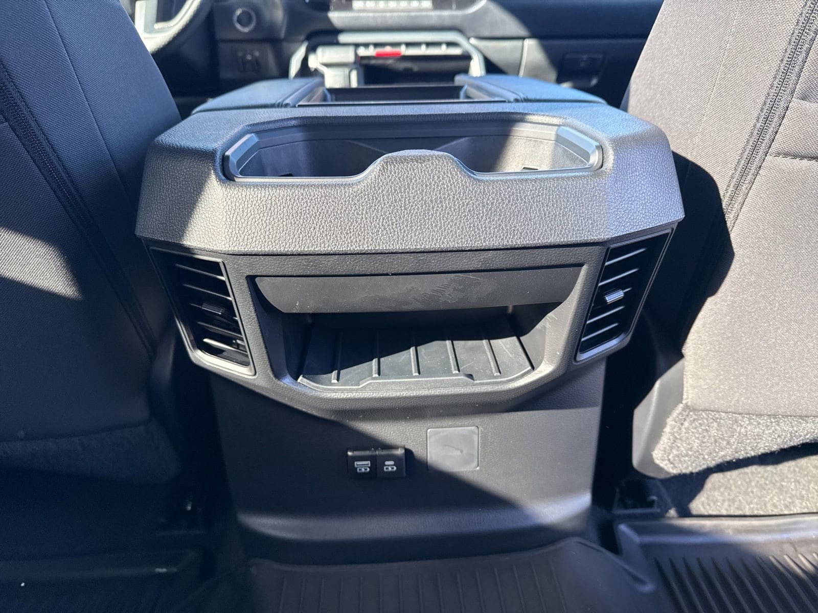 Thumbnail: 2024 Toyota Tundra - 28