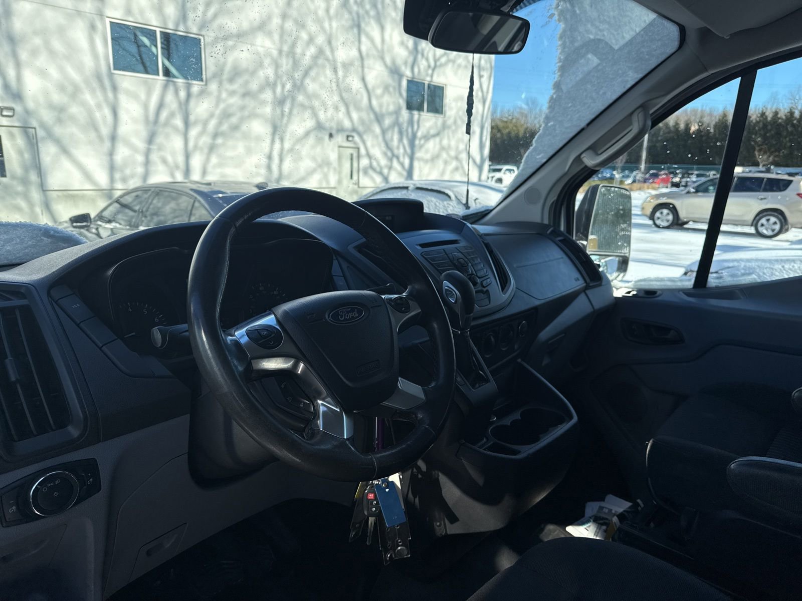 Thumbnail: 2016 Ford Transit Series - 13