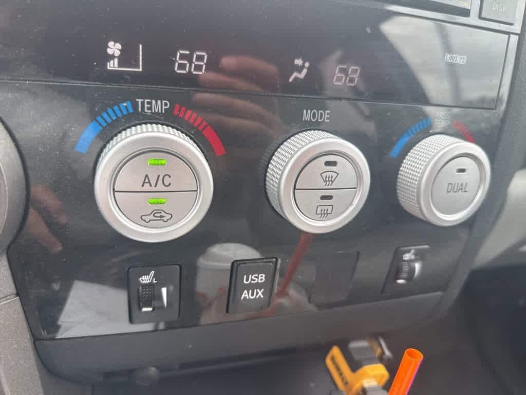 Thumbnail: 2010 Toyota Tundra - 18