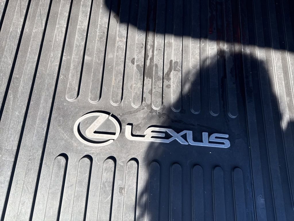 Thumbnail: 2020 Lexus RX - 18