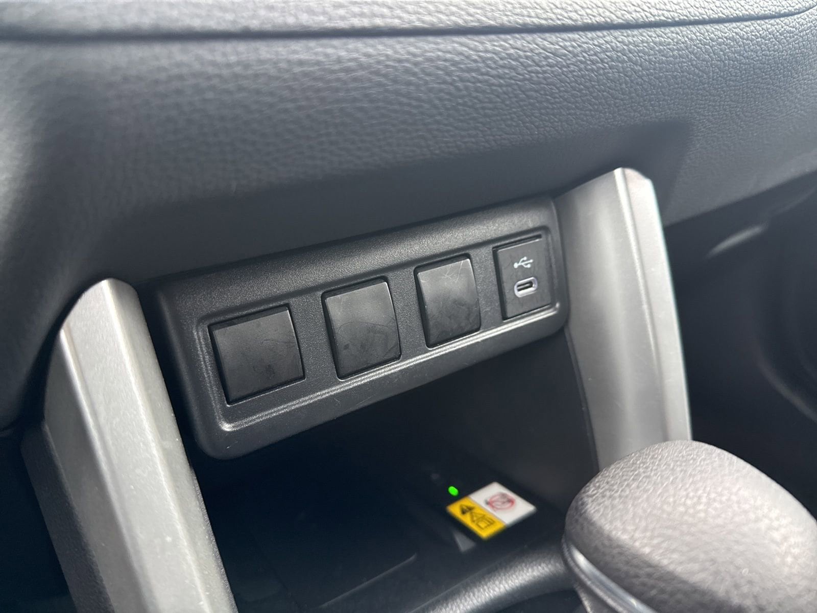 Thumbnail: 2023 Toyota Corolla Cross - 28