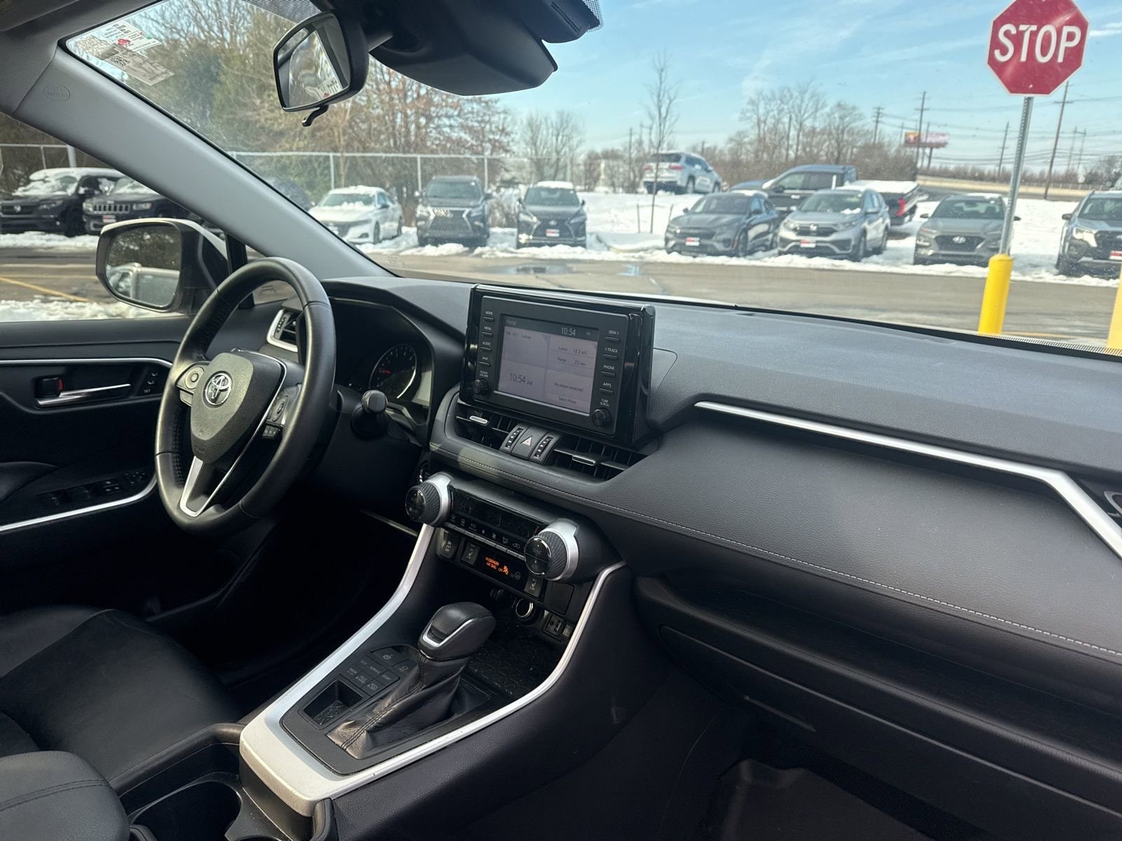 Thumbnail: 2019 Toyota RAV4 - 20