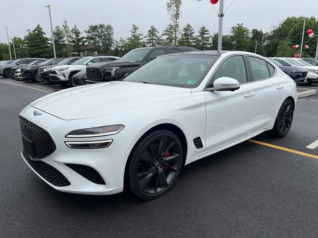 Thumbnail: 2022 Genesis G70 - 1