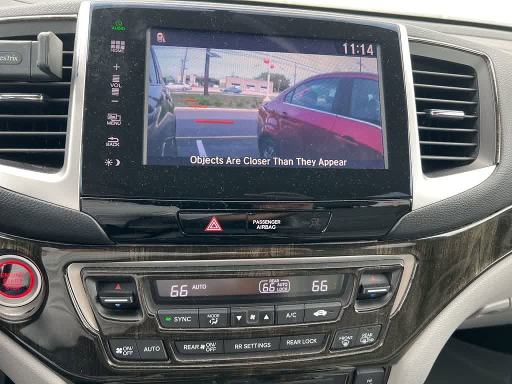 Thumbnail: 2016 Honda Pilot - 14