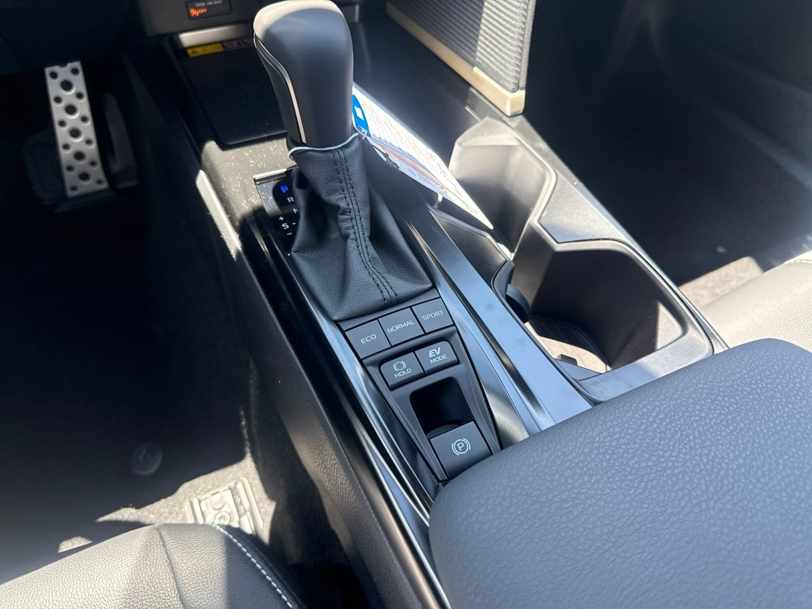 Thumbnail: 2026 Toyota Camry - 21