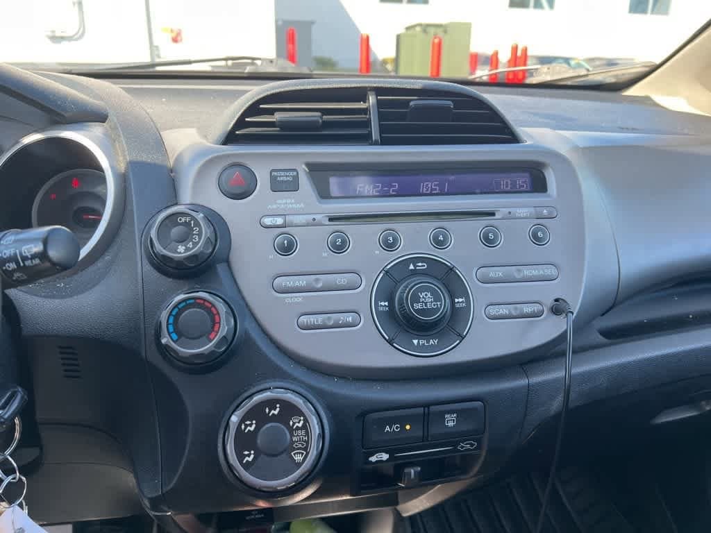 Thumbnail: 2012 Honda Fit - 18