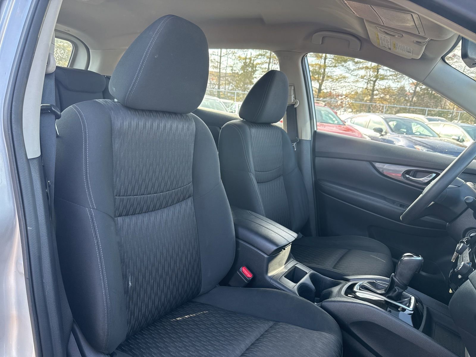 Thumbnail: 2018 Nissan Rogue - 20