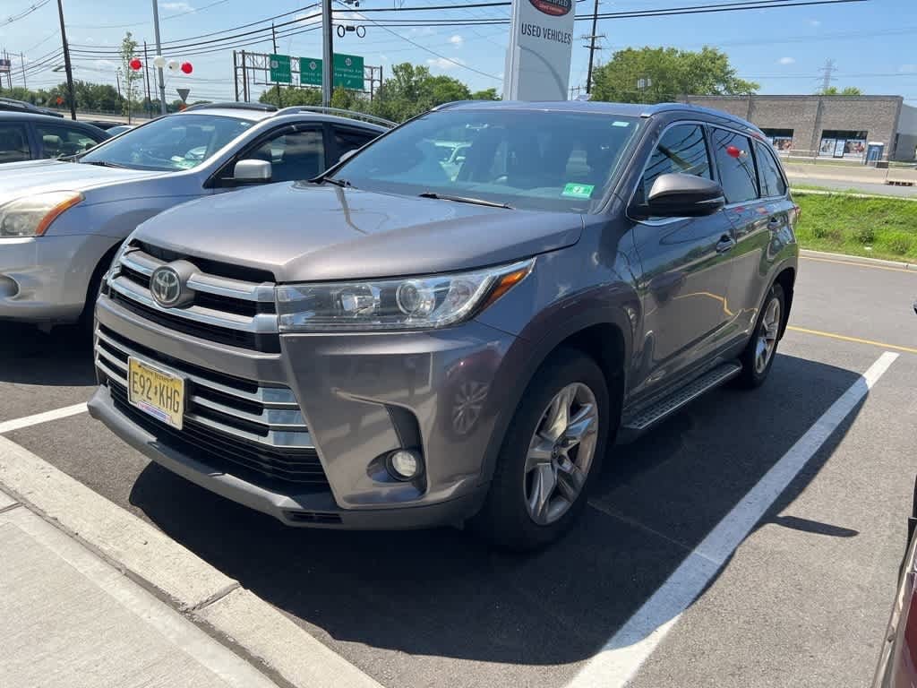 Thumbnail: 2018 Toyota Highlander - 1