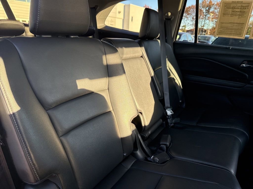 Thumbnail: 2022 Honda Pilot - 23