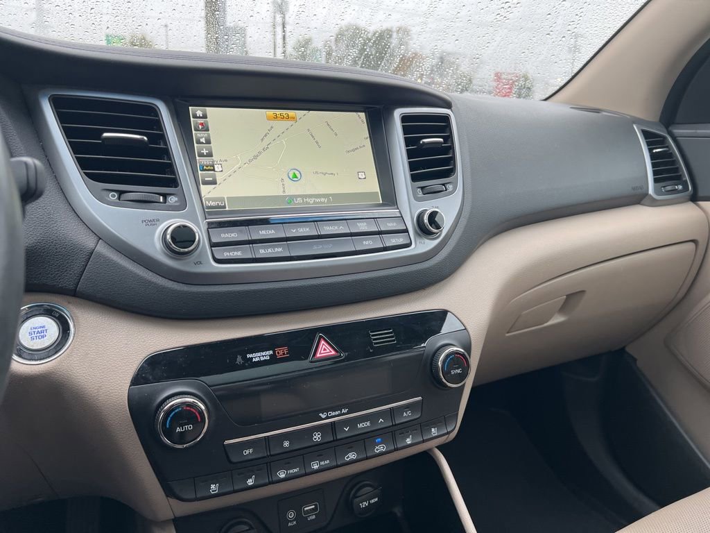 Thumbnail: 2016 Hyundai Tucson - 22