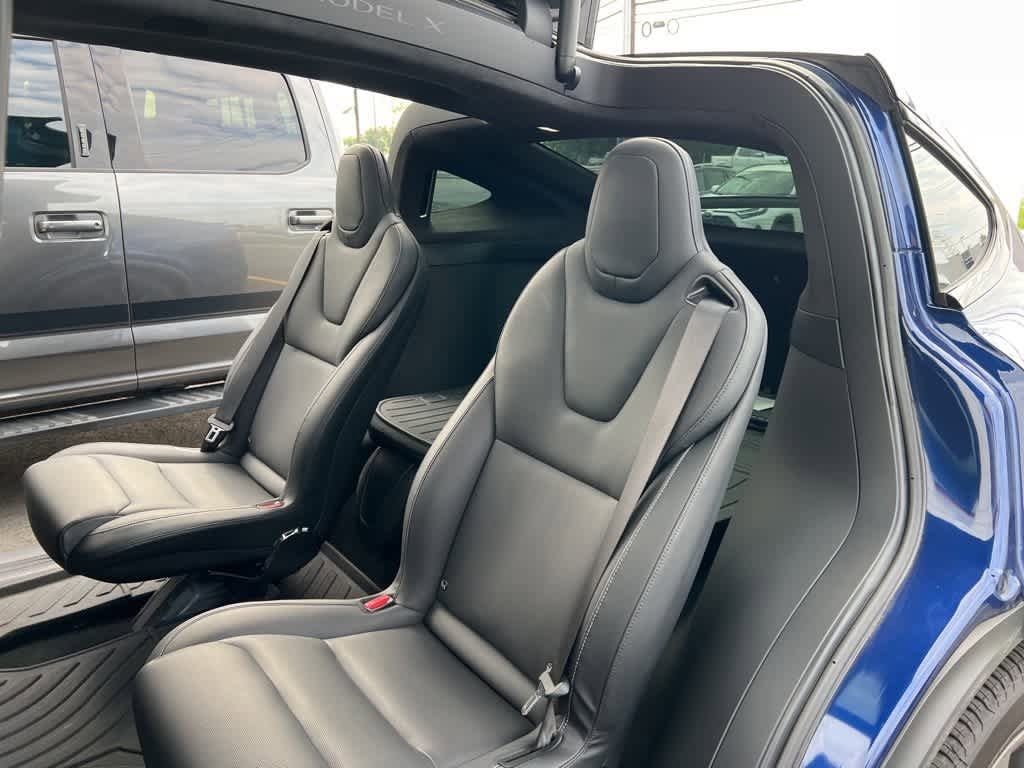 Thumbnail: 2023 Tesla Model X - 16
