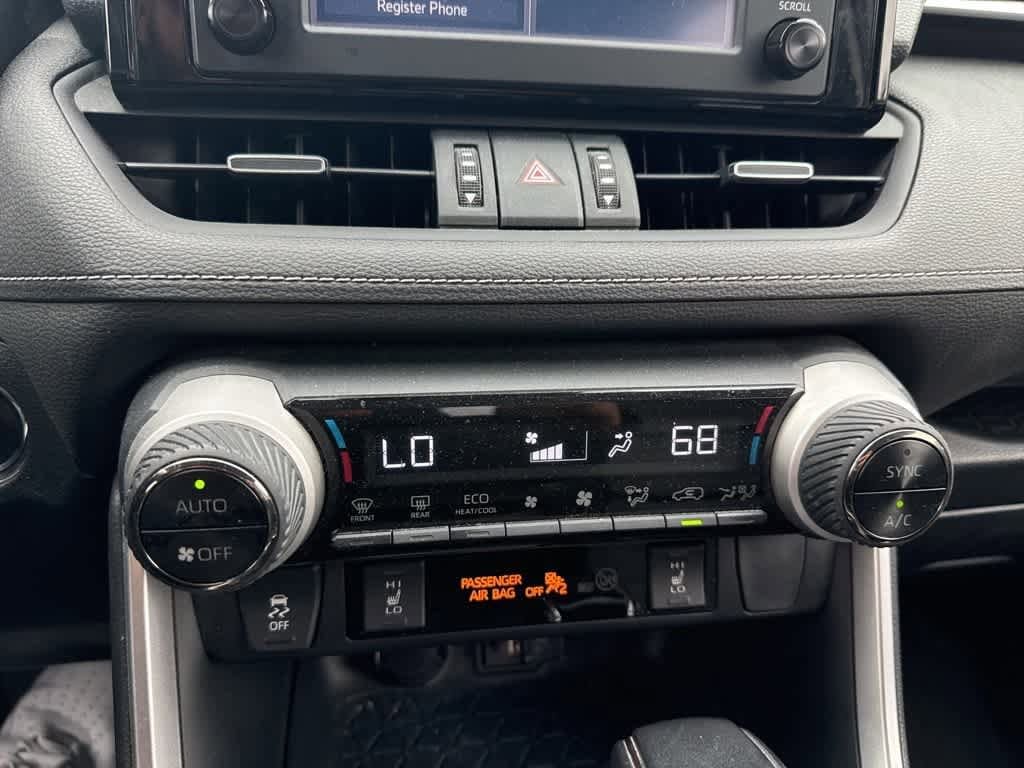 Thumbnail: 2019 Toyota RAV4 - 27