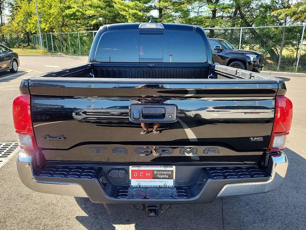 Thumbnail: 2021 Toyota Tacoma - 5