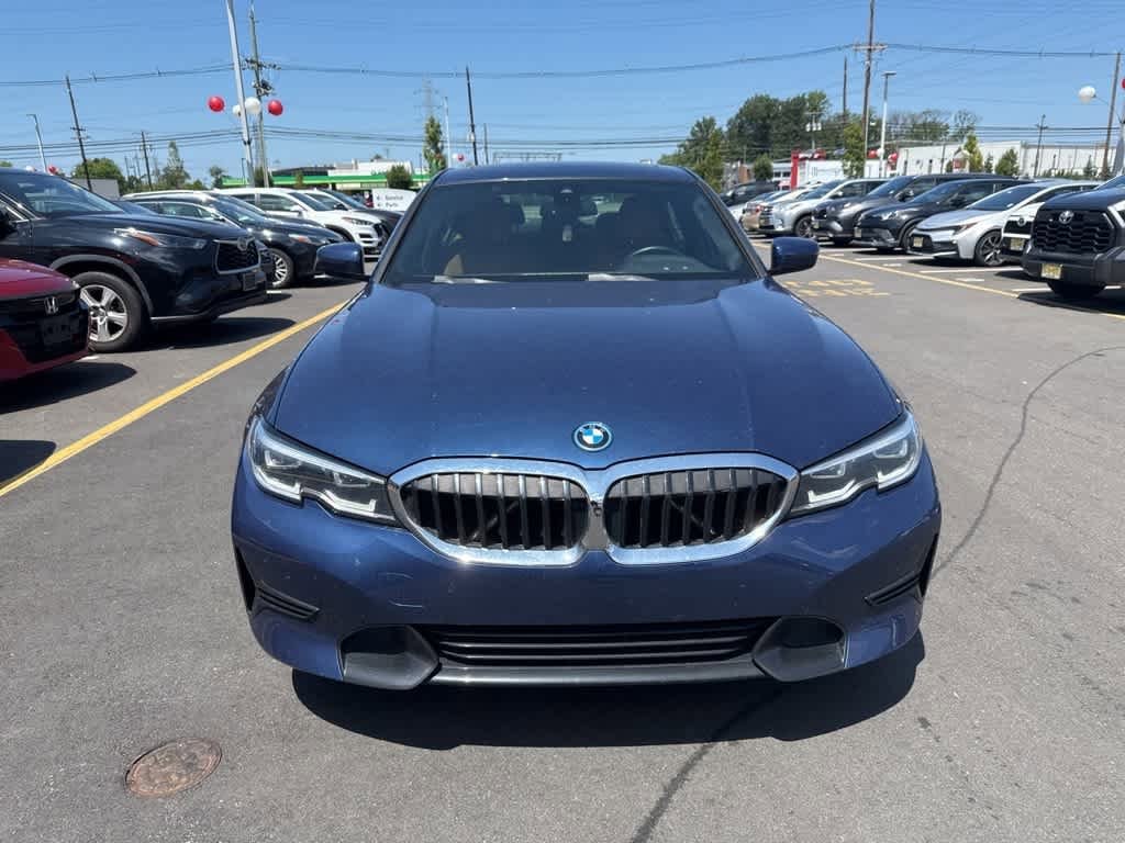 Thumbnail: 2022 BMW 3 Series - 5